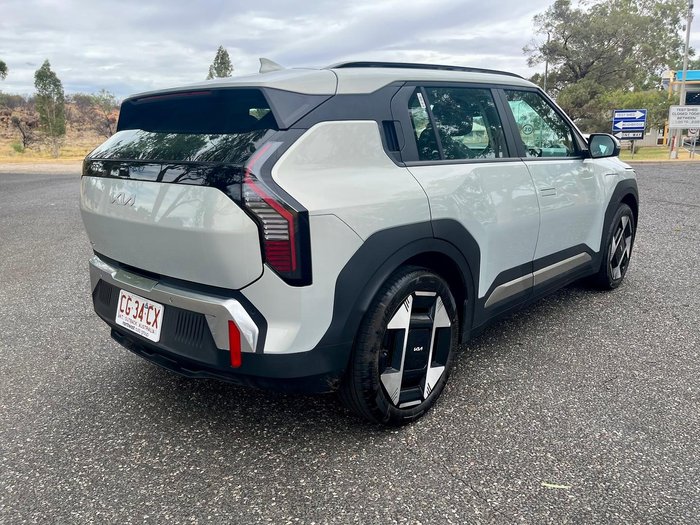 2025 Kia EV3 Earth Long Range