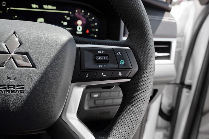 2025 Mitsubishi Outlander