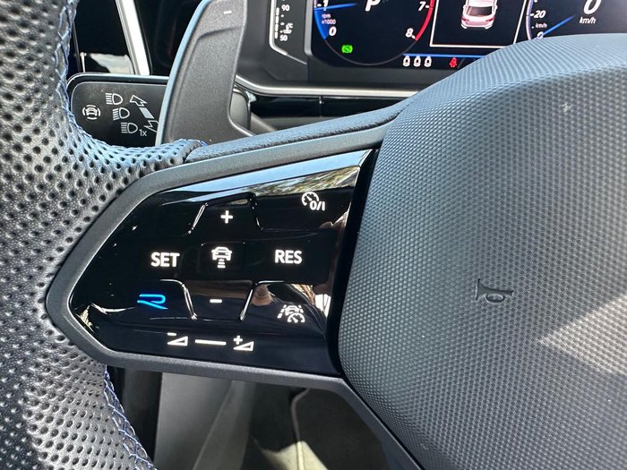 2023 Volkswagen T-Roc R