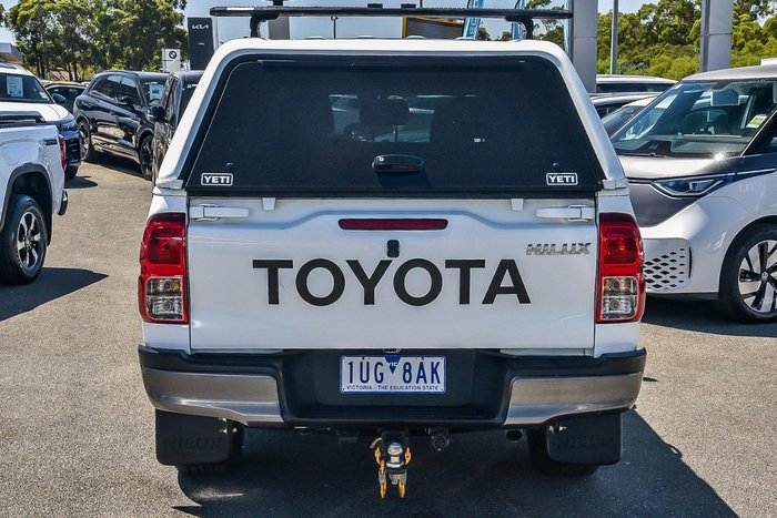 2021 Toyota Hilux SR