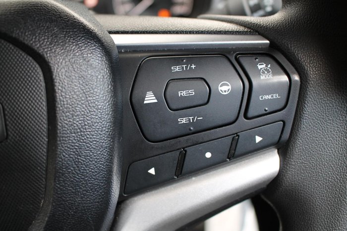 2025 Isuzu D-MAX LS-M