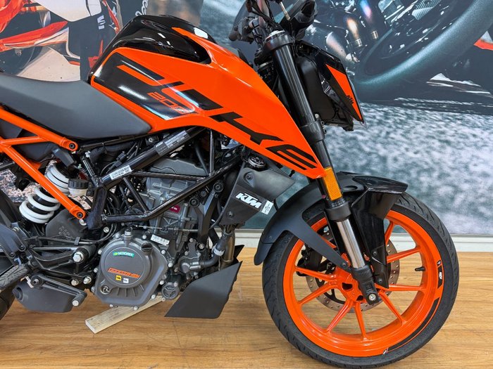 2024 Ktm 200 DUKE (ABS) ORANGE
