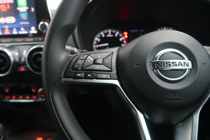 2020 Nissan JUKE ST+