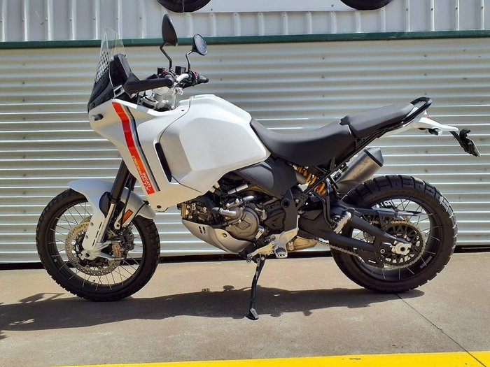 2025 Ducati Desert X Desert X White