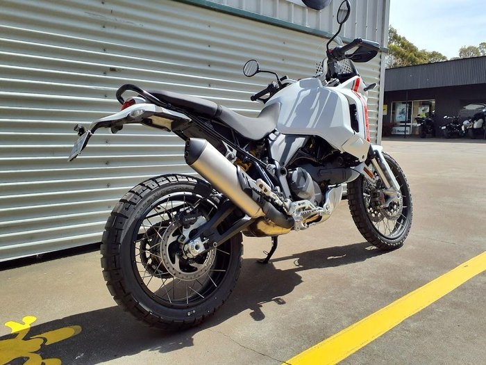 2025 Ducati Desert X Desert X White