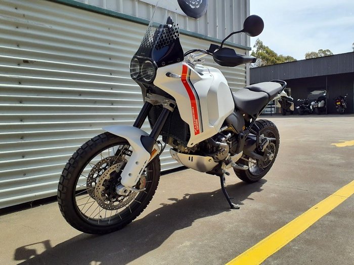 2025 Ducati Desert X Desert X White