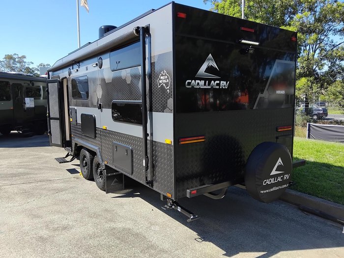 2026 Cadillac RV 2025 Hermes Family Double Bunk Family Van