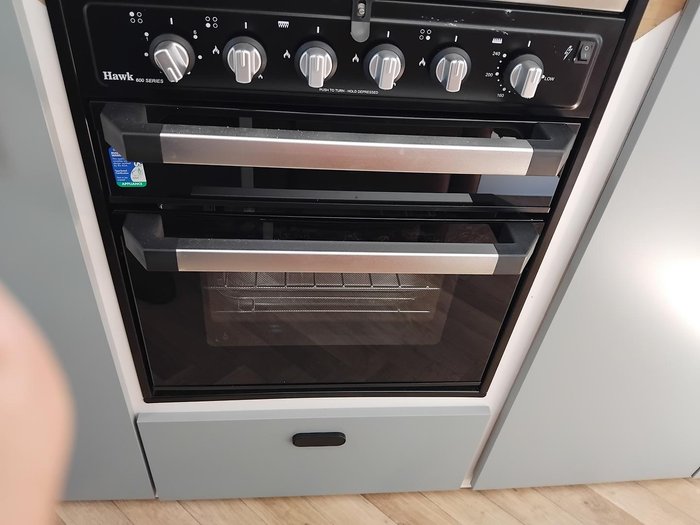 2026 Cadillac RV 2025 Hermes Family Double Bunk Family Van