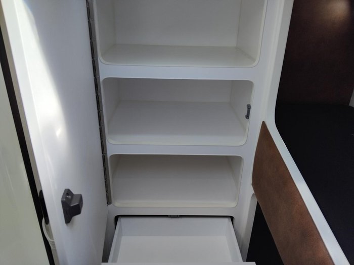 2026 Cadillac RV 2025 Hermes Family Double Bunk Family Van