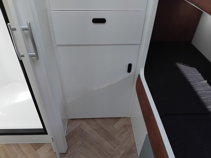 2026 Cadillac RV 2025 Hermes Family Double Bunk Family Van