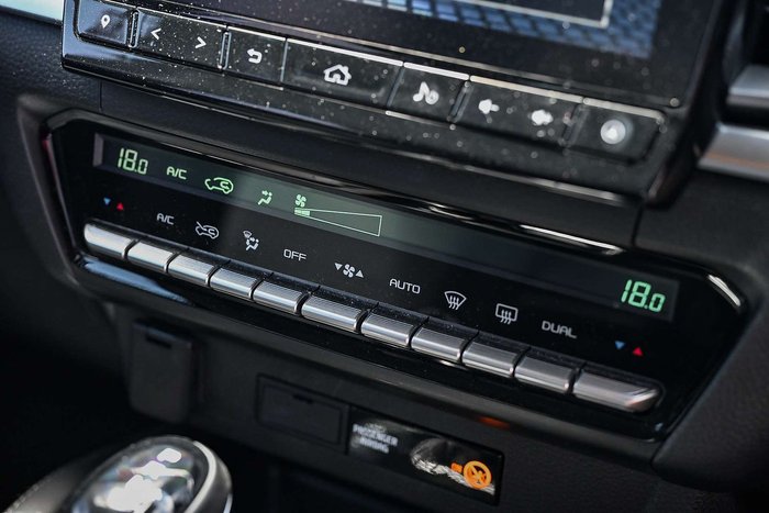 2024 Mazda BT-50 XTR