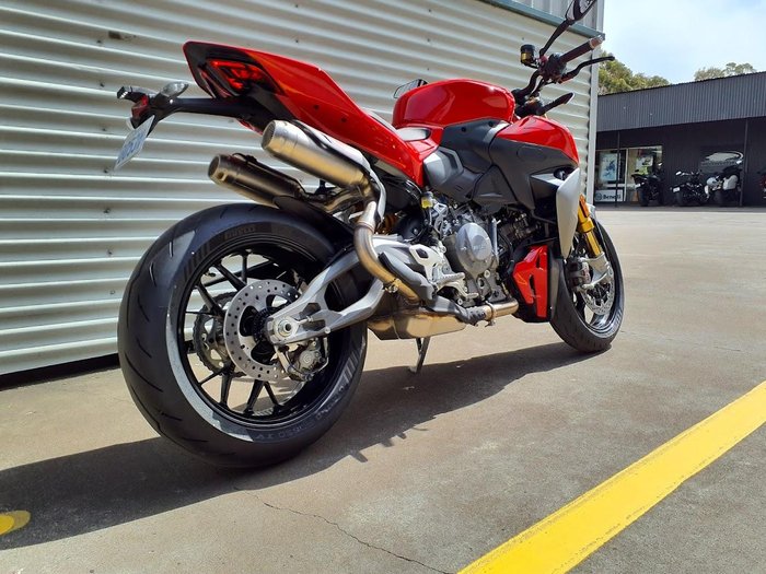 2026 Ducati Streetfighter V2 S Streetfighter Red