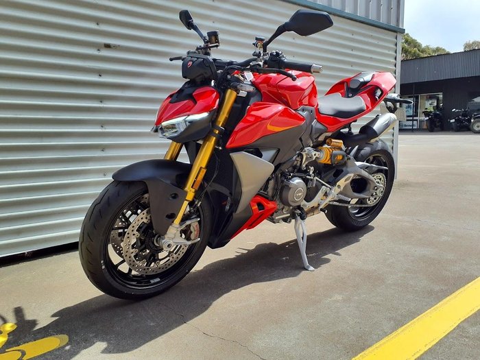 2026 Ducati Streetfighter V2 S Streetfighter Red