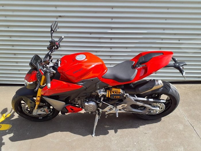 2026 Ducati Streetfighter V2 S Streetfighter Red