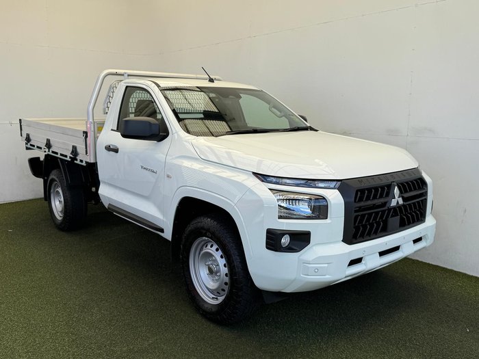 2025 Mitsubishi Triton