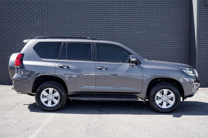 2022 Toyota Landcruiser Prado GXL