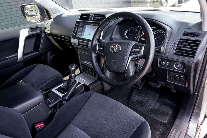 2022 Toyota Landcruiser Prado GXL