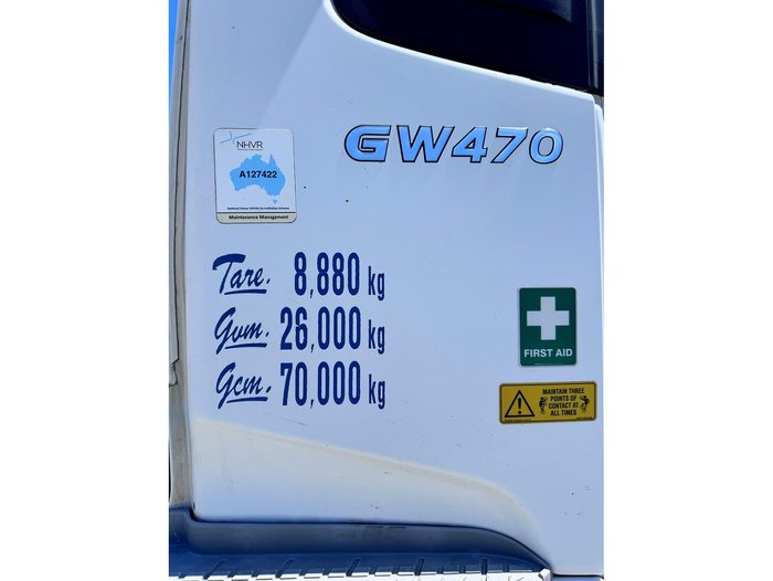 2010 UD Nissan Gwb4d