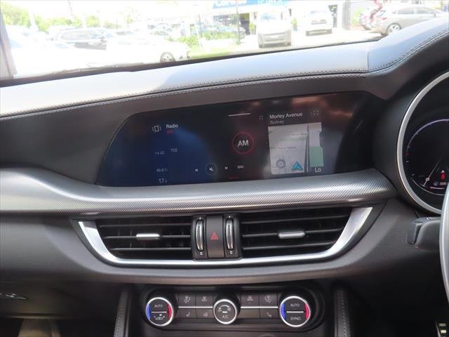 2023 Alfa Romeo Stelvio Veloce