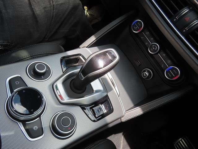 2023 Alfa Romeo Stelvio Veloce