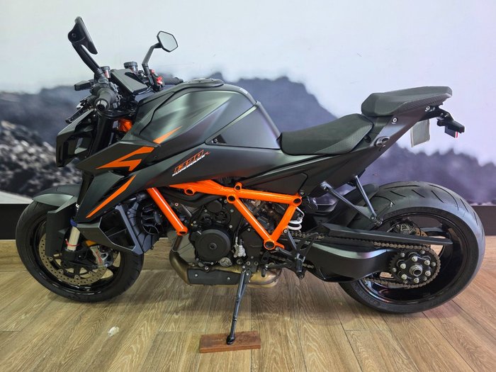 2024 Ktm 1390 SUPER DUKE R EVO Black