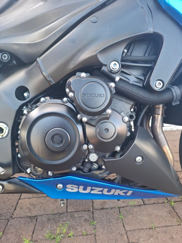 2015 Suzuki GSX-S1000 BLUE