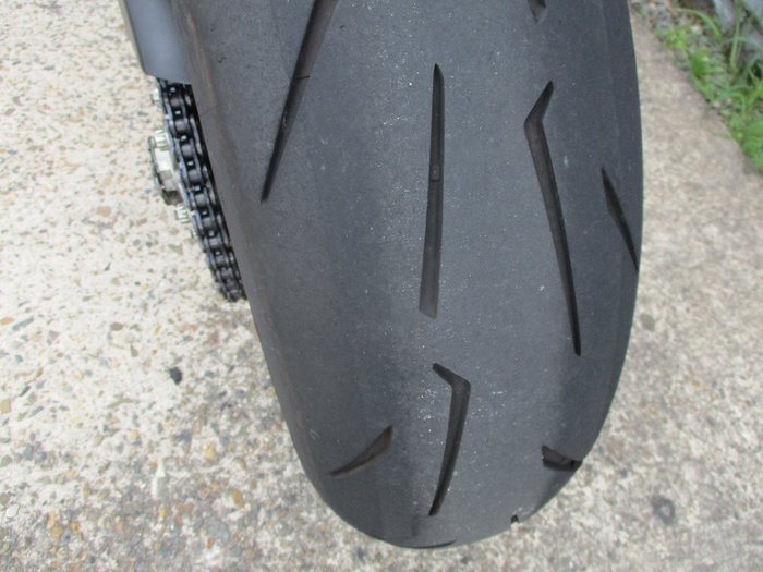 2021 DUCATI PANIGALE V2 RED