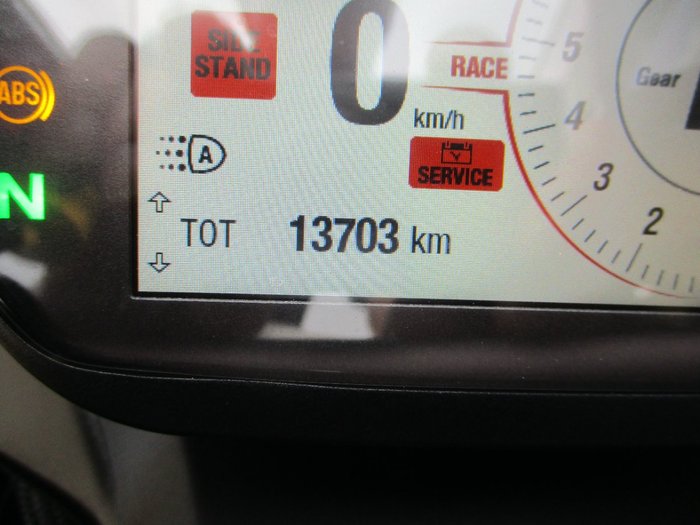 2021 DUCATI PANIGALE V2 RED