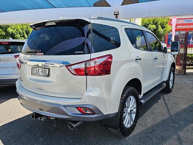 2018 Isuzu MU-X LS-T