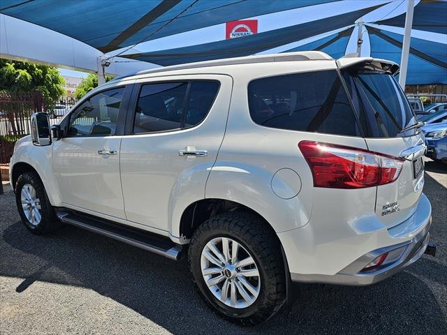 2018 Isuzu MU-X LS-T