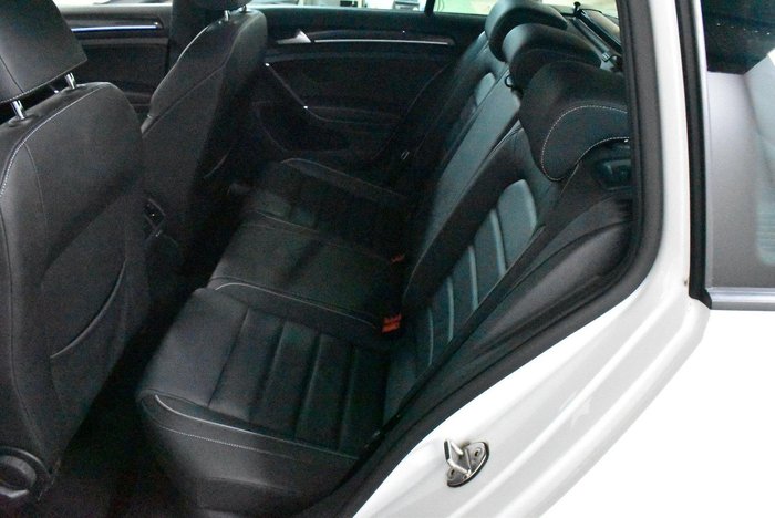 2019 Volkswagen Golf R