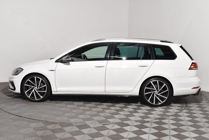 2019 Volkswagen Golf R