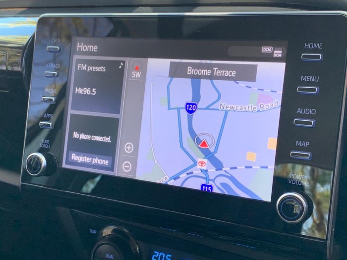 2023 Toyota Hilux SR5