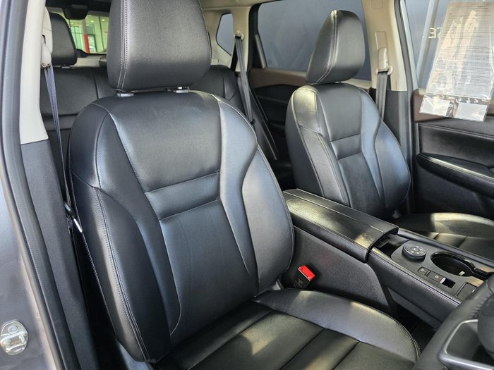 2025 Nissan X-TRAIL Ti