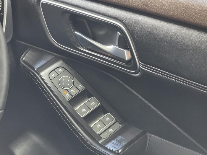 2025 Nissan X-TRAIL Ti