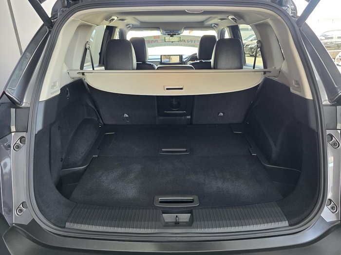 2025 Nissan X-TRAIL Ti