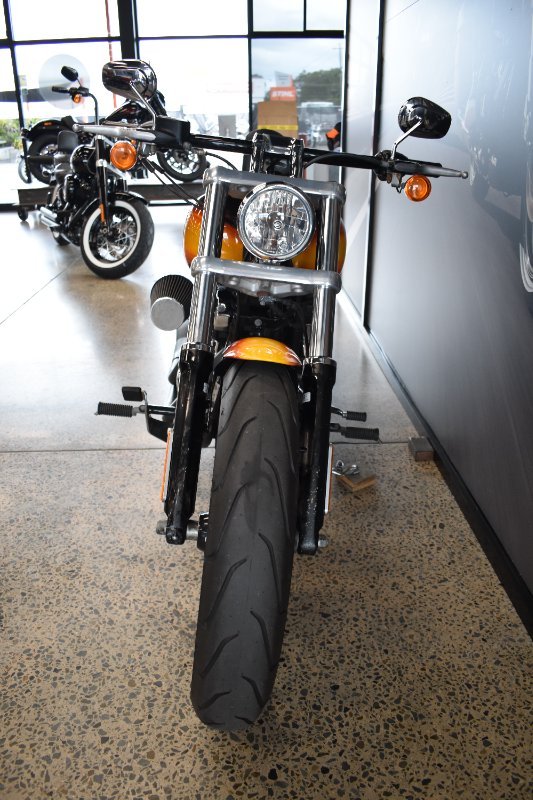 2015 HARLEY-DAVIDSON FXSB SOFTAIL BREAKOUT