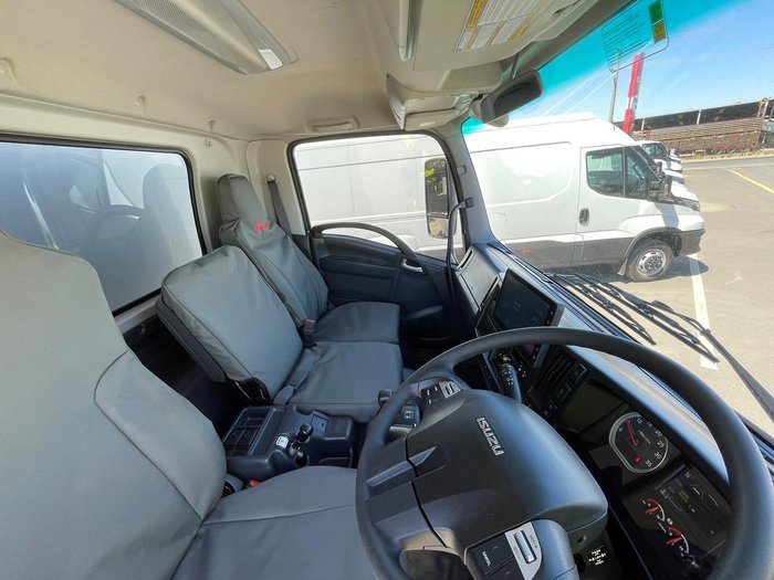 2025 Isuzu F Series FRR 110-240 AMT MWB