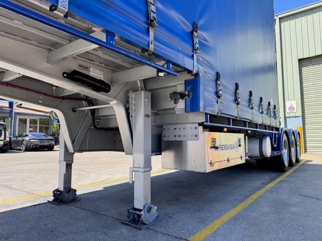 2021 Maxitrans St3