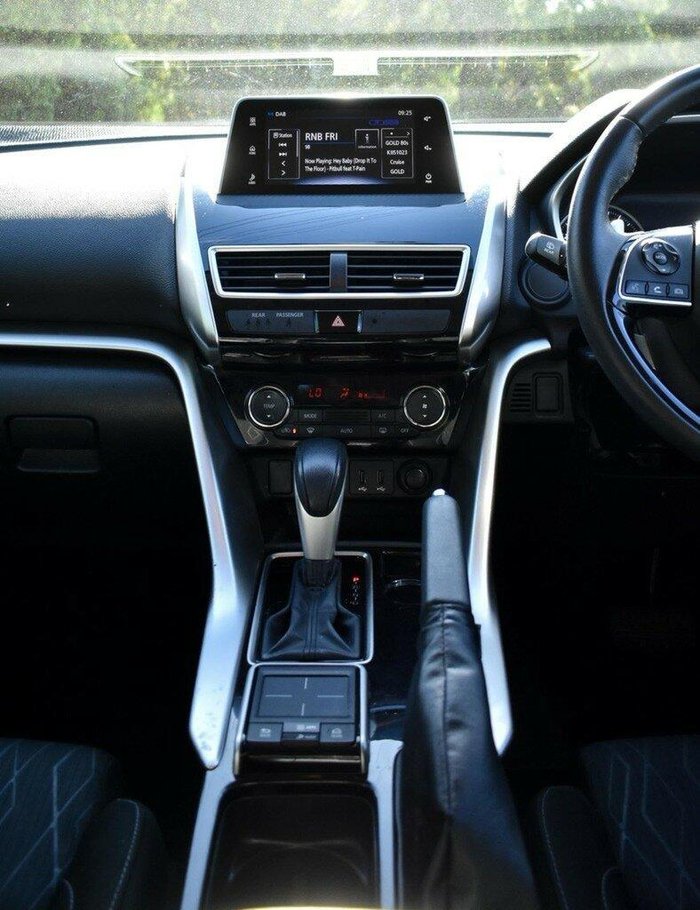 2020 Mitsubishi Eclipse Cross ES