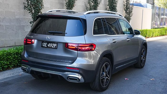 2025 Mercedes-Benz GLB-Class