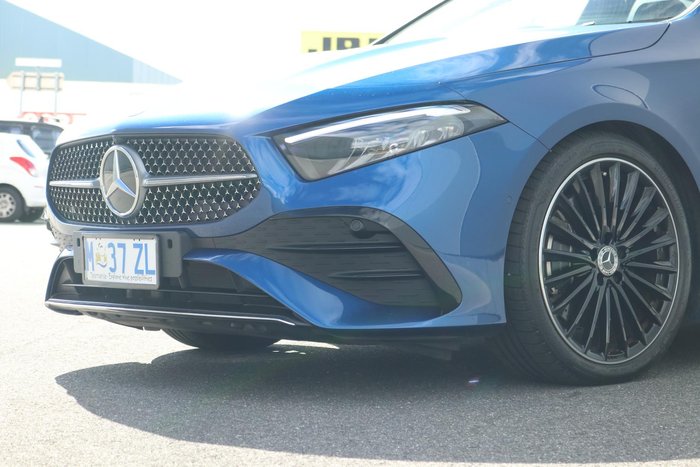 2025 Mercedes-Benz A-Class A250