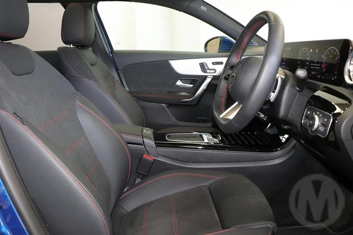 2025 Mercedes-Benz A-Class A250