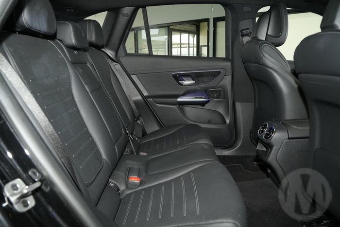 2024 Mercedes-Benz GLC-Class GLC300