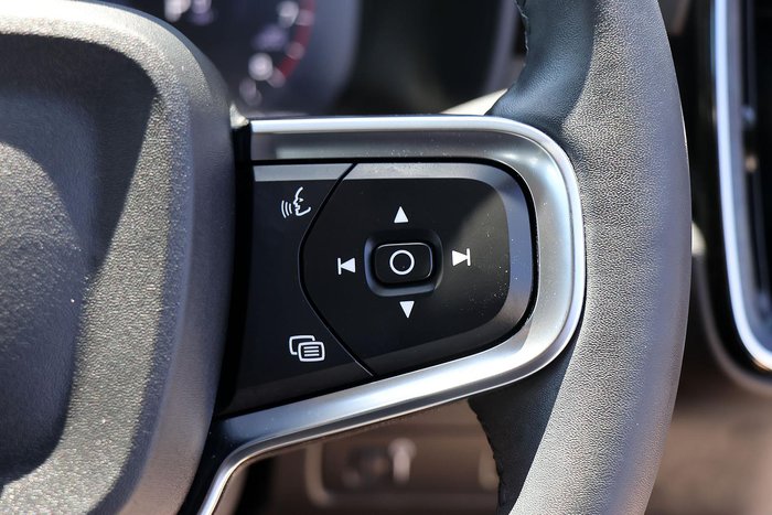 2021 Volvo XC40 T4 Inscription MY22 AWD Crystal White