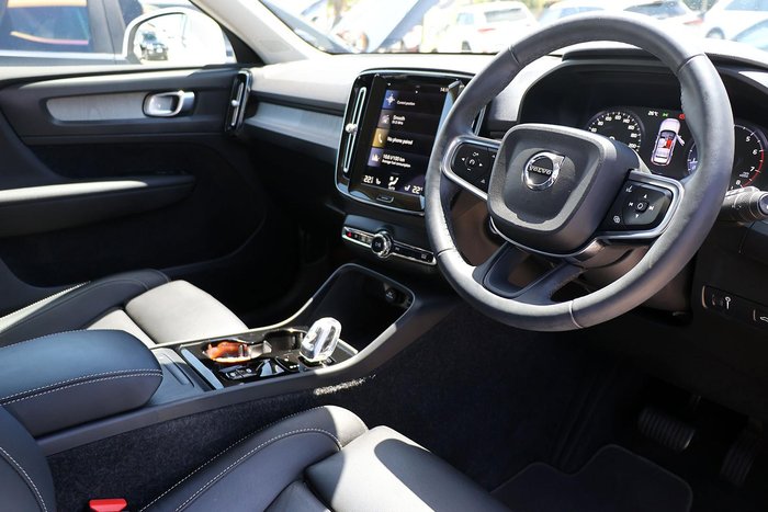 2021 Volvo XC40 T4 Inscription MY22 AWD Crystal White