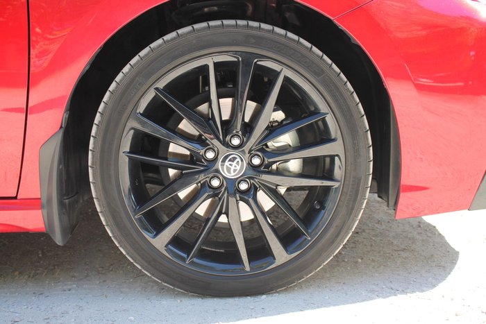 2023 Toyota Camry SX