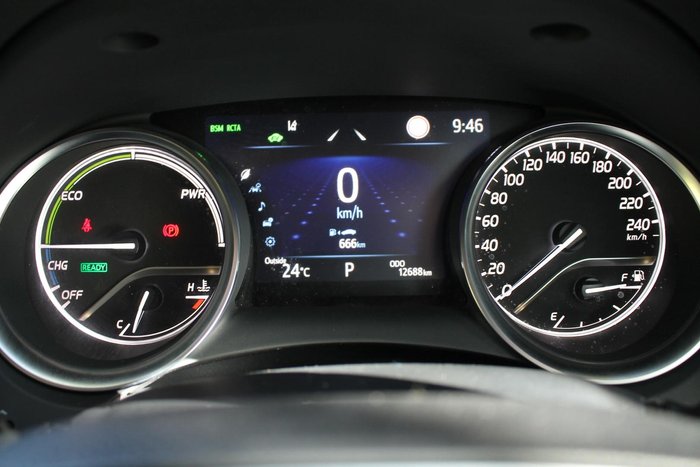 2023 Toyota Camry SX