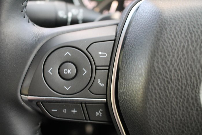 2023 Toyota Camry SX