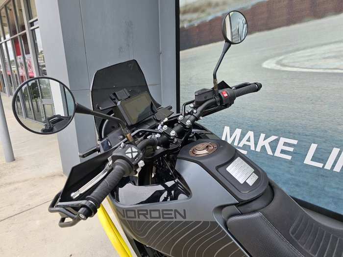 2022 HUSQVARNA NORDEN 901 Yellow